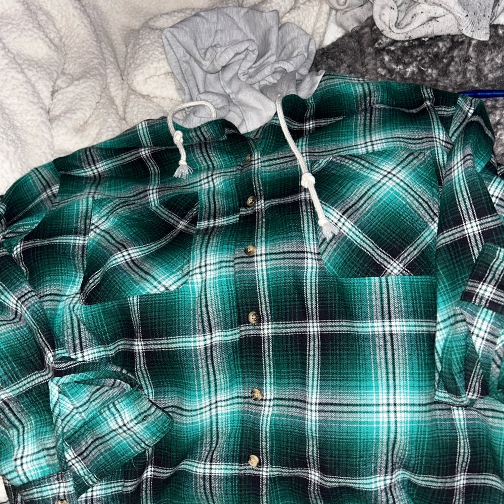 No Boundaries Teal and Black Plaid Shirt with hood